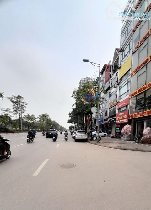 Bán đất xây Văn phòng mặt đường Võ Chí Công 110m MT 10m 1 mặt phố 1 mặt đường ô tô tránh - 1