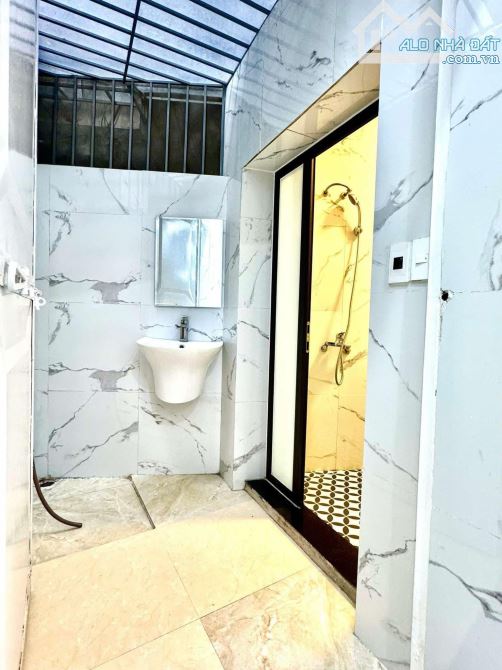 BÁN NHÀ TAM TRINH, DT 60.3M x 4 TẦNG, MT 3.48M, NHỈNH 8 TỶ, VỊ TRÍ SIÊU ĐẸP, NGÕ THÔNG - 12