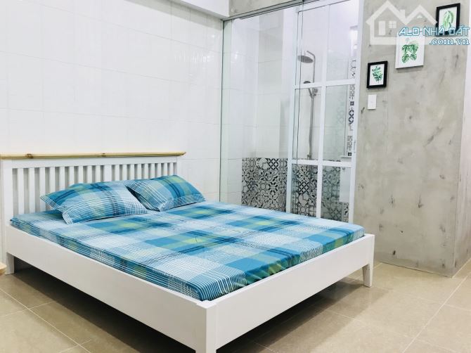 Giảm 1 tỷ, bán gấp nhà HXH Lê Văn Sỹ, P2, Tân Bình, 4.5x16m 4 tầng, HĐT gần 30tr, 13 tỷ - 2