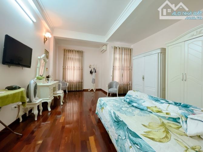 BÁN NHÀ TRƯỜNG CHINH - LÔ GÓC DIỆN - TÍCH RỘNG, ÔTÔ  CÁCH PHỐ 50M. DT 95M, 4 TẦNG, 18.5 TỶ - 2