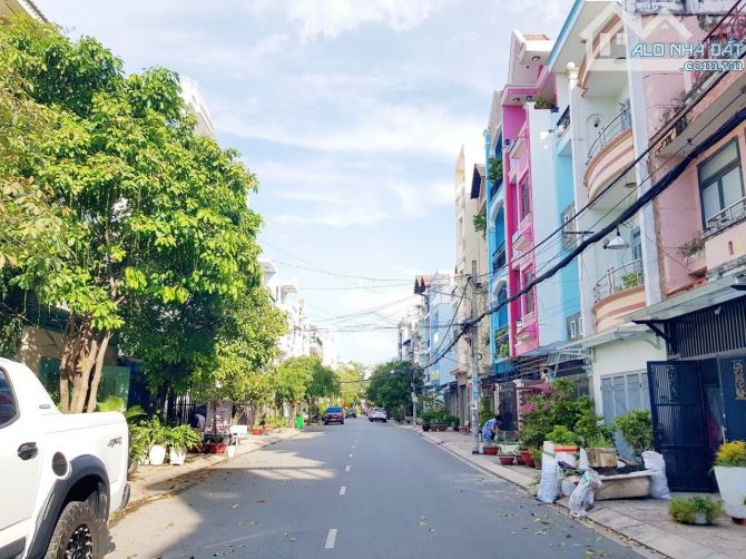 Bán nhà hẻm 12m thông 90/Trần Văn Ơn - P.Tân Sơn Nhì - DT :4x18m -1 trệt 2 lầu -Giá 9.3 tỷ - 2