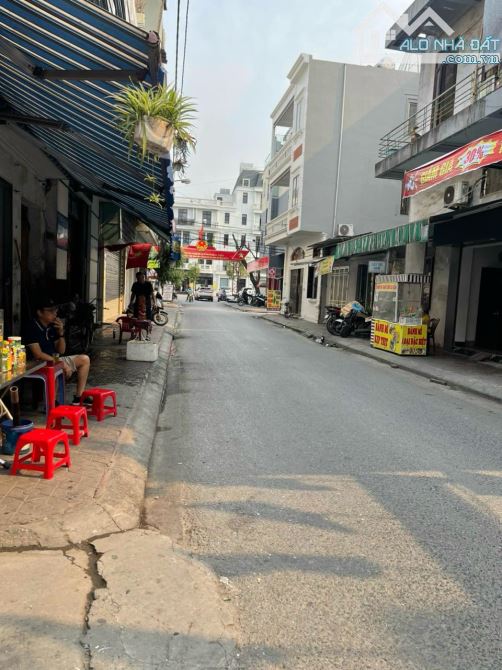 Lô đất hiếm diện tích đẹp mặt tiền rộng ngay khu chợ Hòa Bình, Thượng Lý, Hồng Bàng - 3