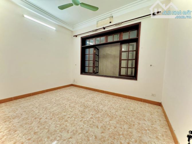 BÁN NHÀ PHỐ KIM ĐỒNG 63M2 – 4 TẦNG, HAI THOÁNG, PHÂN LÔ ÔTÔ THÔNG, VỈA HÈ, KD VĂN PHÒNG. - 3