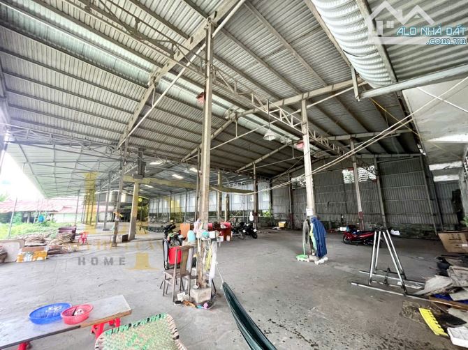 Cho thuê 2000m2 đất mặt tiền Võ Văn Kiệt, full SKC, có kho xưởng sẵn - 3