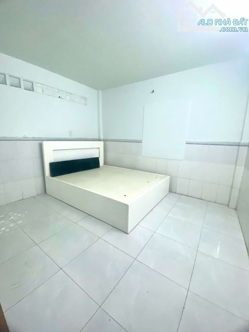 BÁN NHÀ NGUYỄN ẢNH THỦ QUẬN 12- 73M2, 2 TẦNG HẺM XE HƠI CHỈ NHỈNH 3 TỶ - 3