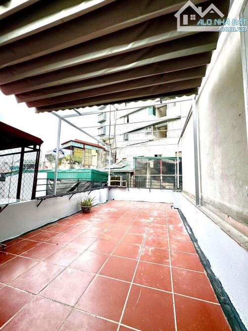 BÁN NHÀ TAM TRINH, DT 60.3M x 4 TẦNG, MT 3.48M, NHỈNH 8 TỶ, VỊ TRÍ SIÊU ĐẸP, NGÕ THÔNG - 3