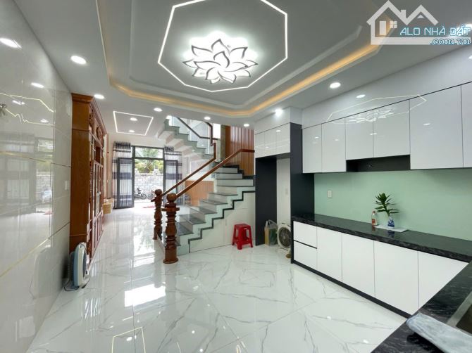 Bán Nhà Mới Hẻm Xe Hơi 1/ Đường Lê Văn Quới DT: 4x13m Nhà 4.5 Tấm Giá: 8.3 Tỷ Thương Lượng - 3