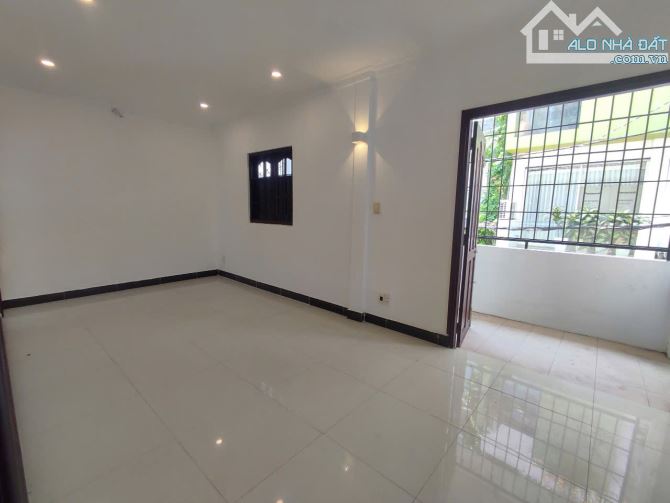 Góc 2 mặt tiền hẻm xe tải ngang 6m thuận tiện kinh doanh quận phú nhuận - 4