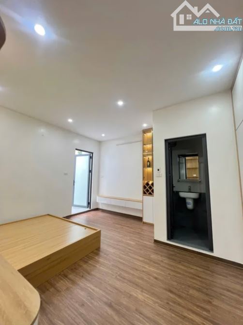 BÁN NHÀ TRUNG PHỤNG, DT 38M x 3 TẦNG, MT 4M, NHỈNH 5 TỶ, VỊ TRÍ SIÊU ĐẸP TRUNG TÂM ĐỐNG ĐA - 4