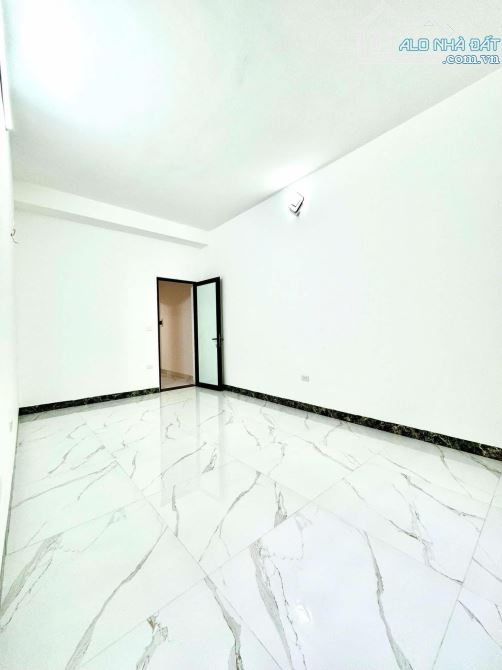 BÁN NHÀ TAM TRINH, DT 60.3M x 4 TẦNG, MT 3.48M, NHỈNH 8 TỶ, VỊ TRÍ SIÊU ĐẸP, NGÕ THÔNG - 5