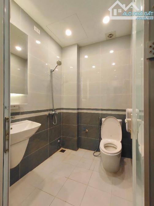 Bán nhà 5 tầng khu Bắc Lai Xá, cách 2 nhà ra Ql32,Giá : 4.95 tỷ, Hoài Đức , HN. - 6