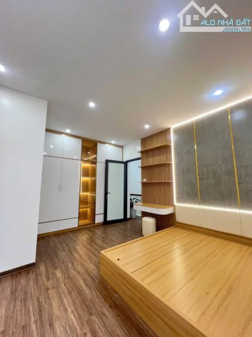 BÁN NHÀ TRUNG PHỤNG, DT 38M x 3 TẦNG, MT 4M, NHỈNH 5 TỶ, VỊ TRÍ SIÊU ĐẸP TRUNG TÂM ĐỐNG ĐA - 6