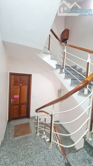 Bán nhà đẹp, ô tô ngủ trong nhà Cầu Diễn, Bắc Từ Liêm. Sổ A3 61m, 6 tầng, MT5m Giá 13 tỷ - 6