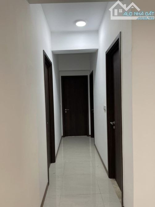 𝖢𝗁𝗈 thuê gấp 3𝖯𝖭 - 𝖮NE VERANDAH nội thất cơ bản 110m2, 23tr/tháng - 7