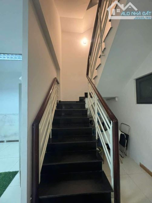 Dương Bá Trạc P2,Q8 - Hẻm THÔNG - 73m2 - 5 TẦNG - Dòng tiền 70 TR/ THÁNG - 11 PN - 11.9 tỷ - 1