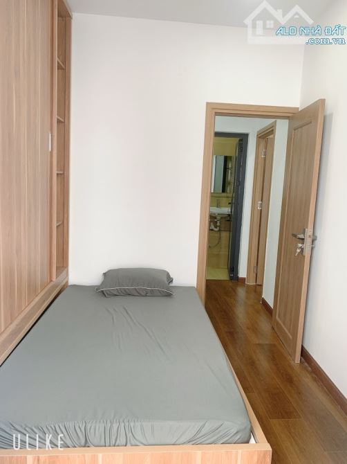 Bán nhà 1/ mới xây 2 tầng BTCT đường Nguyễn Chí Thanh phường 2 quận 10 - 8