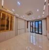 Bán gấp nhà ĐẶNG THÙY TRÂM, CẦU GIẤY, 55m Đất, Mt 4m, OTO, Kinh Doanh,  15 tỷ.