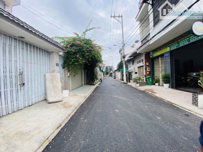 BÁN NHÀ ĐƯỜNG Ô TÔ - 110M2 - TĂNG NHƠN PHÚ A - THỦ ĐỨC NHỈNH 6 TỶ