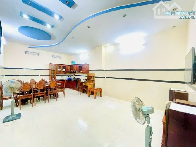 🏡🏡🏡Bán Motel 1 Trệt 3 Lầu Hẻm Oto Phan Chu Trinh 105M2 (5.1x21) - Giá: 8Tỷ TL