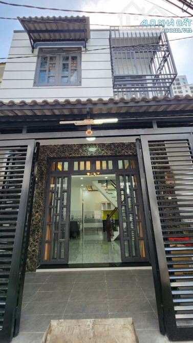 Bán nhà mới 49m2, P Tân Kiểng, Quận 7 giá 5,2:tỷ