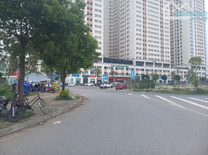 Phân Lô Vỉa Hè- Thoáng Trước Sau-DT 80M²-MT 5,6M-Hội Phụ-Đông Hội - Đông Anh