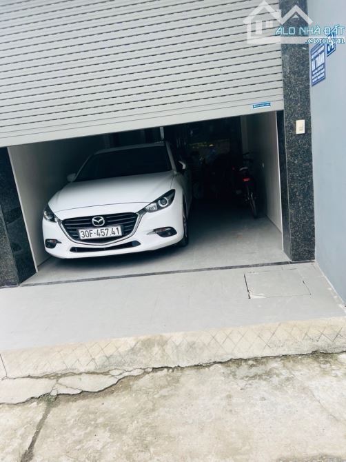 Bán nhà ngay chợ Lạc Thị, UBND xã Ngọc Hồi nhà mới - ô tô tránh - Garage ô tô 7 chỗ