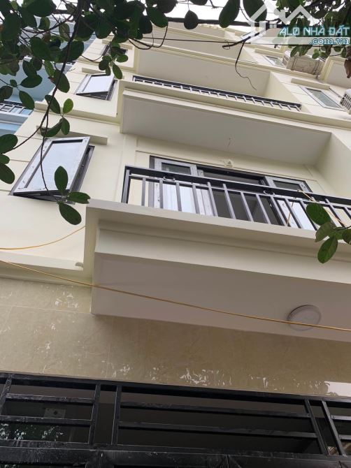 NGõ nông 50m ra trục chính- Ở ngay và ngay- 1km ra QL6 TT Hà Đông