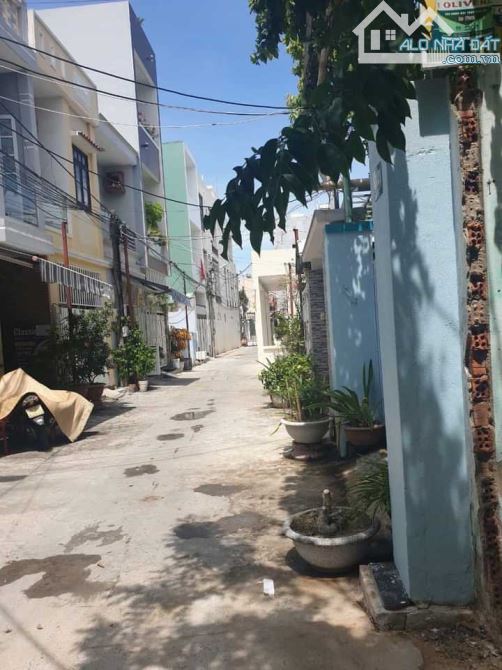 Bán Lô Đất Siêu Đẹp Và Vip . Kiệt Thông Thoáng . Ngay TT Ngũ Hành Sơn