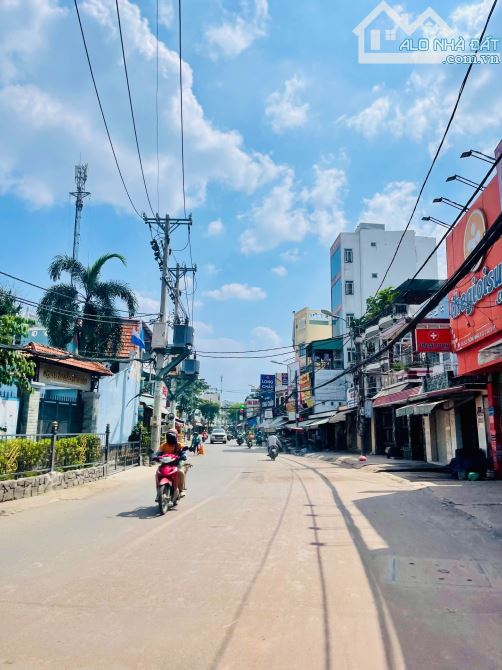 Nhỉnh 5 TỶ, 6,6M x 10M,  Hẻm 5m, THỐNG NHẤT, 2 TẦNG, NỞ HẬU TÀI LỘC - ĐANG CHO THUÊ 7T.R