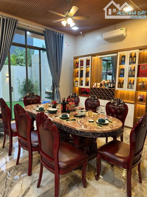 🔥🔥 VILLA  đường  Hà Huy Giáp, phường THẠNH LỘC, Q12, dt 275m2 (6,5mx35m)💰9,6Tỷ