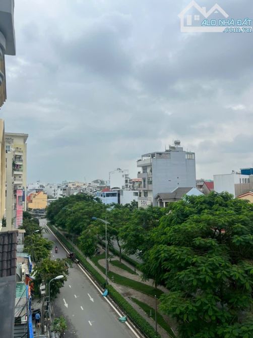 MẶT TIỀN PHẠM HUY THÔNG.P6, GÒ VẤP. 5 TẦNG. 5*16, 18 TỶ.