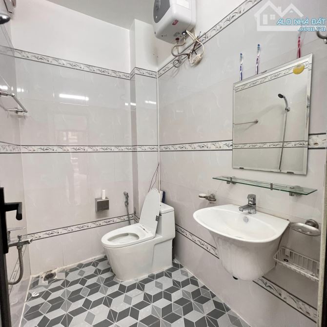 BÁN NHÀ MẶT PHỐ NGUYỄN HOÀNG - GẦN BX MỸ ĐÌNH, 70M2*5M*7T THANG MÁY, NHÀ ĐẸP Ở VÀ K.DOANH - 10