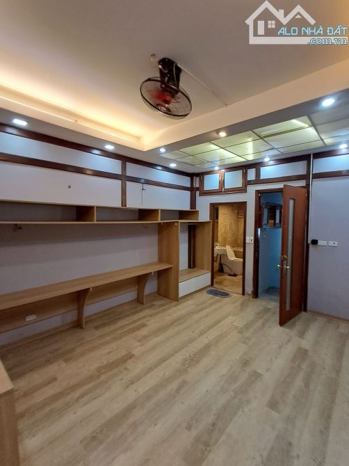 Bán nhà đẹp Bạch Mai, 36m2, 4 tầng,3 ngủ,mt 4m, 30m ra phố,5.3 tỷ - 10