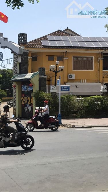 BÁN GẤP NHÀ MẶT TIỀN CAO HỒNG LÃNH.NGAY PHỐ ĐI BỘ.QUẢNG TRƯỜNG SÔNG HOÀI - 2