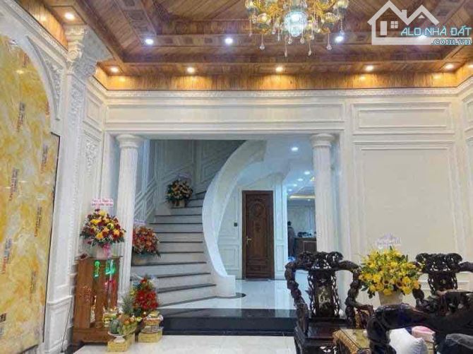 SIÊU PHẨM BIỆT THỰ 6 TẦNG HỒ BƠI- FULL NỘI THẤT CAO CẤP- Ở NGAY- TT LIÊN CHIỂU- 14,X TỶ - 1