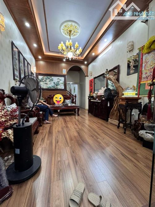 GẦN MP XUÂN LA TÂY HỒ KHU VỰC VIP Ô TÔ KINH DOANH NHÀ 3T LONH LANH 100M2 MT 4.5M 20 TỶ. - 1