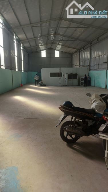 Cho thuê kho xưởng 500m2 giá rẻ 20tr ở phường Bình Chuẩn, TP Thuận An, Bình Dương - 1