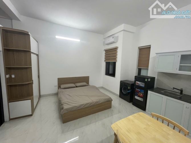 Cho Thuê CCMN 268 Phạm Văn Đồng 30m2 Studio Ban Công Cửa Sổ Giặt Riêng Thang Máy - 1