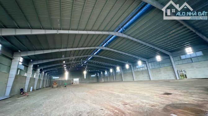 Cho thuê cụm kho xưởng 5000m2, kho mới dựng 3000m2 đấy đủ pccc - 1