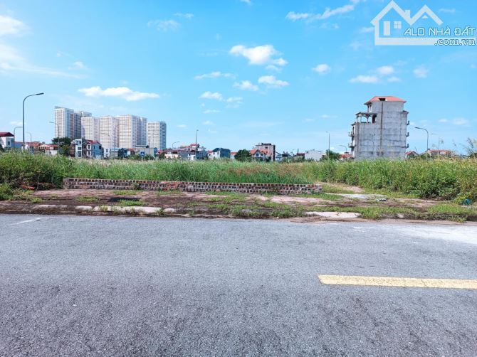 Phân Lô Vỉa Hè- Thoáng Trước Sau-DT 80M²-MT 5,6M-Hội Phụ-Đông Hội - Đông Anh - 1