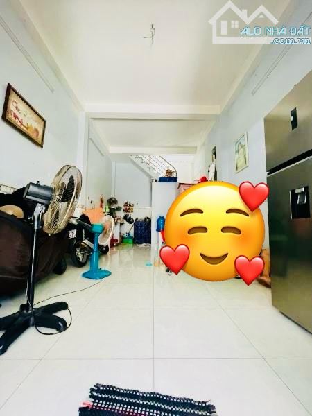 Nhỉnh 5 TỶ, 6,6M x 10M,  Hẻm 5m, THỐNG NHẤT, 2 TẦNG, NỞ HẬU TÀI LỘC - ĐANG CHO THUÊ 7T.R - 1
