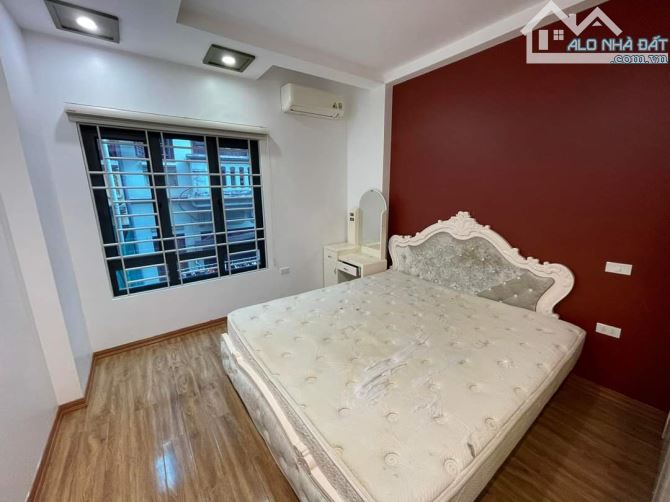 Nhà Nhân Hòa Thanh Xuân 49m 11Tỷ 5Tầng Mt7.5m Ô Tô Đỗ Cổng 2 Thoáng Ở Vip - 1