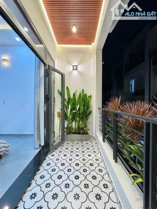 Nhà 3 tầng hẻm 6m hoàng hoa thám bình thạnh - 2