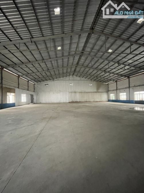 Cho thuê kho xưởng 1500m2 đường Lã Xuân Oai, Q9 gần Công Nghệ Cao Quận 9 - 2