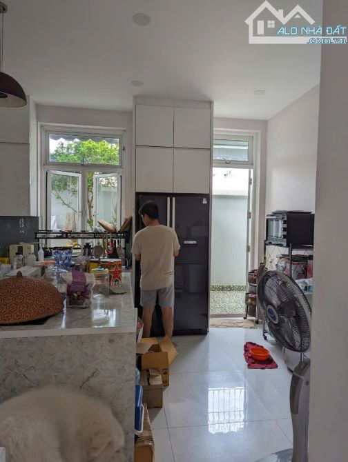 NGỘP! Cần ra gấp nhà vị trí đẹp ngay Song Hành, An Phú - An Khánh, Q2. DT 200m2. Giá 39 tỷ - 2