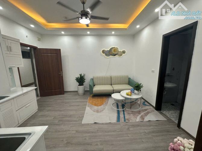 Siêu phẩm tập thể tại THẠCH BÀN  50m² lô góc, view hồ đẹp - 2