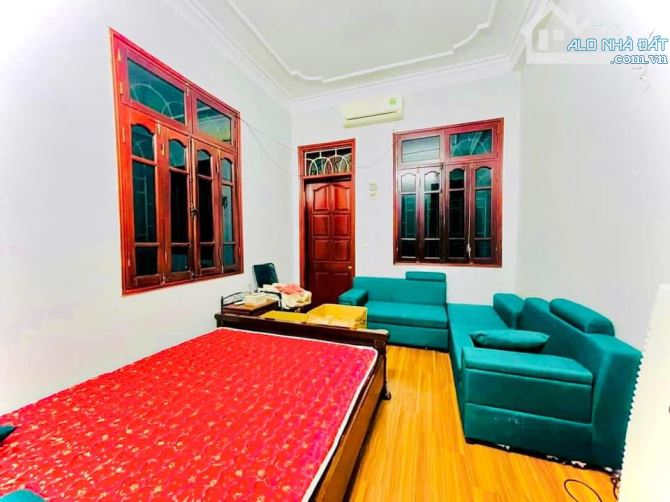 giải phóng quận hoàng mai, ngõ ô tô kd, nhà 2 mặt tiền trước sau 148m mặt 8,2m chỉ 21,5 Tỉ - 1