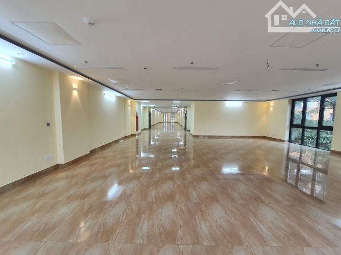 Cho thuê nhà mặt phố Khúc thừa dụ, cầu giấy 150m2x8T, mặt tiền 10m kinh doanh sầm uất - 4