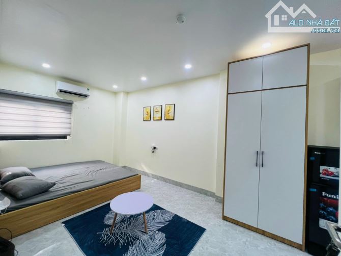 BÁN TÒA CCMN 27 VÕ CHÍ CÔNG LÔ GÓC 6T 20 PHÒNG KHÉP KÍN - DOANH THU 120 TRIỆU - GIÁ 18.8T - 4