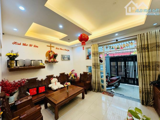 😻💥ĐỊNH CƯ BÁN GÂP-HUỲNH VĂN BÁNH-PHÚ NHUẬN - 4 TẦNG- 80M2 NGANG 5M -CHỈ 14,5TỶ- SỔ VUÔNG - 5